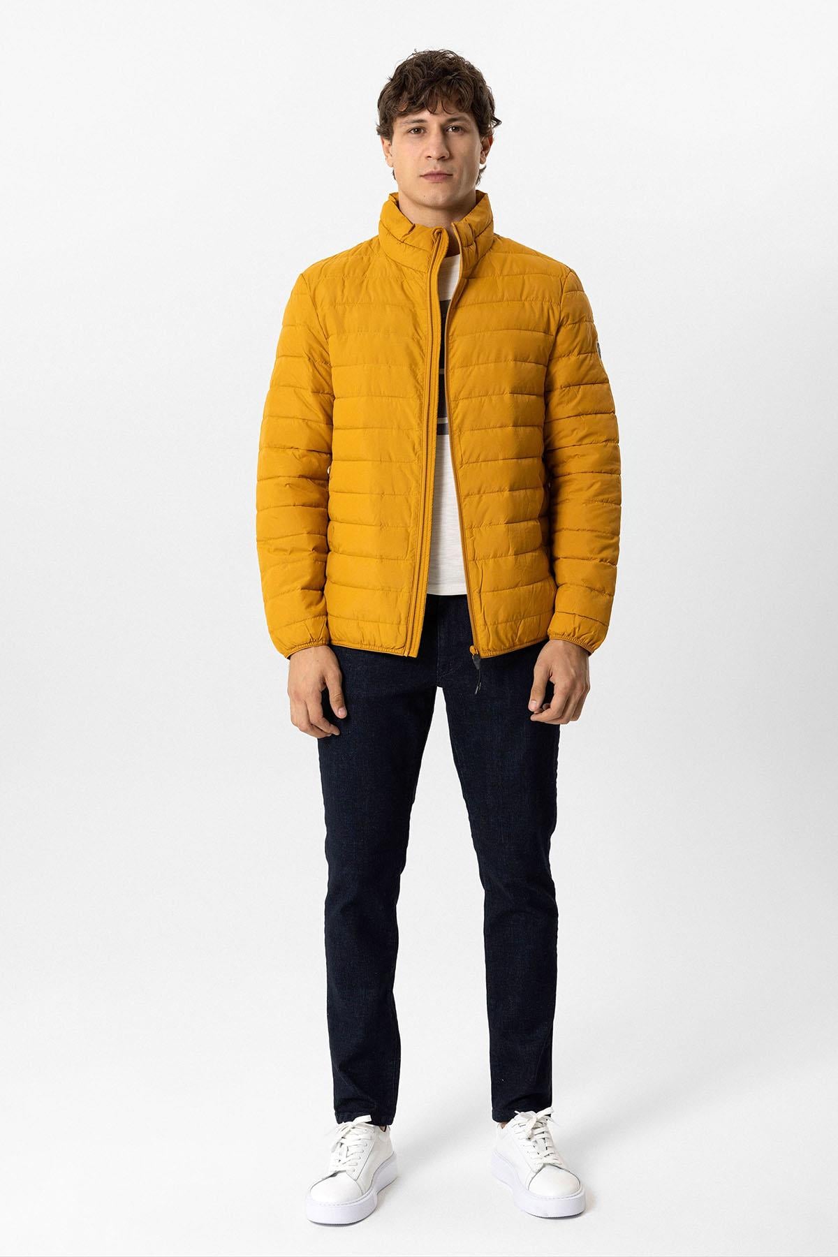 Hardal Regular Fit Dik Yaka Puffer Şişme Mont