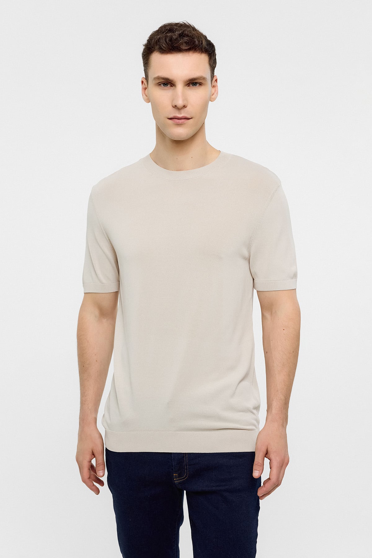 Bej Regular Fit Triko Tişört