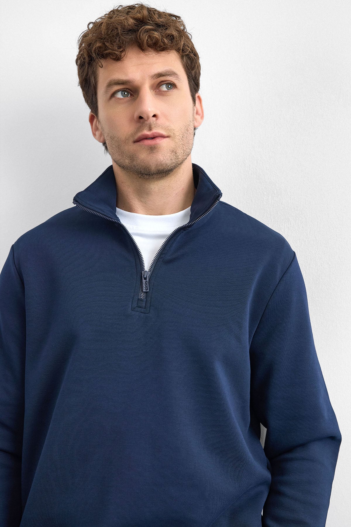 Lacivert Regular Fit Dik Yaka Yarım Fermuarlı Sweatshirt