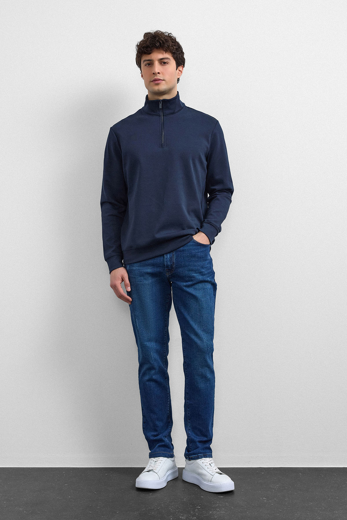 Lacivert Regular Fit Yarım Fermuarlı Sweatshirt