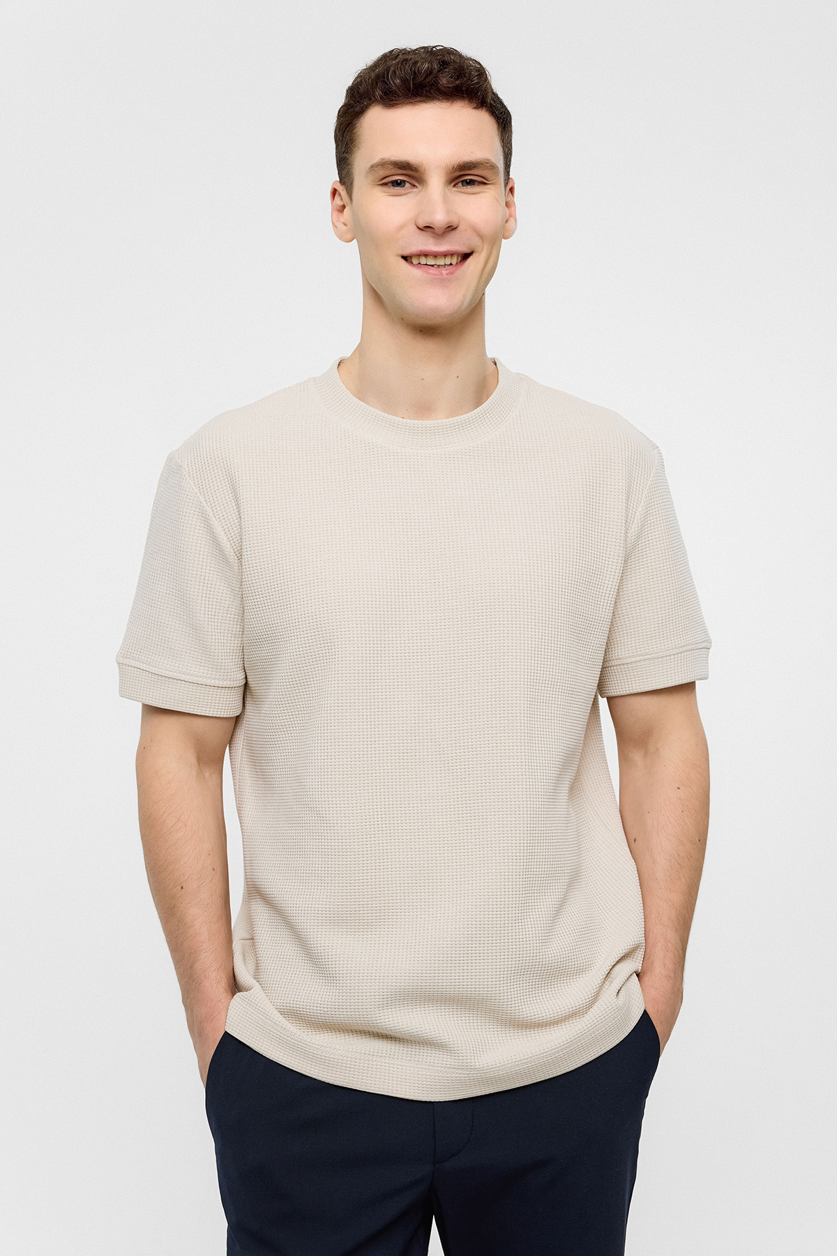 Bej Relaxed Fit Bisiklet Yaka Tişört