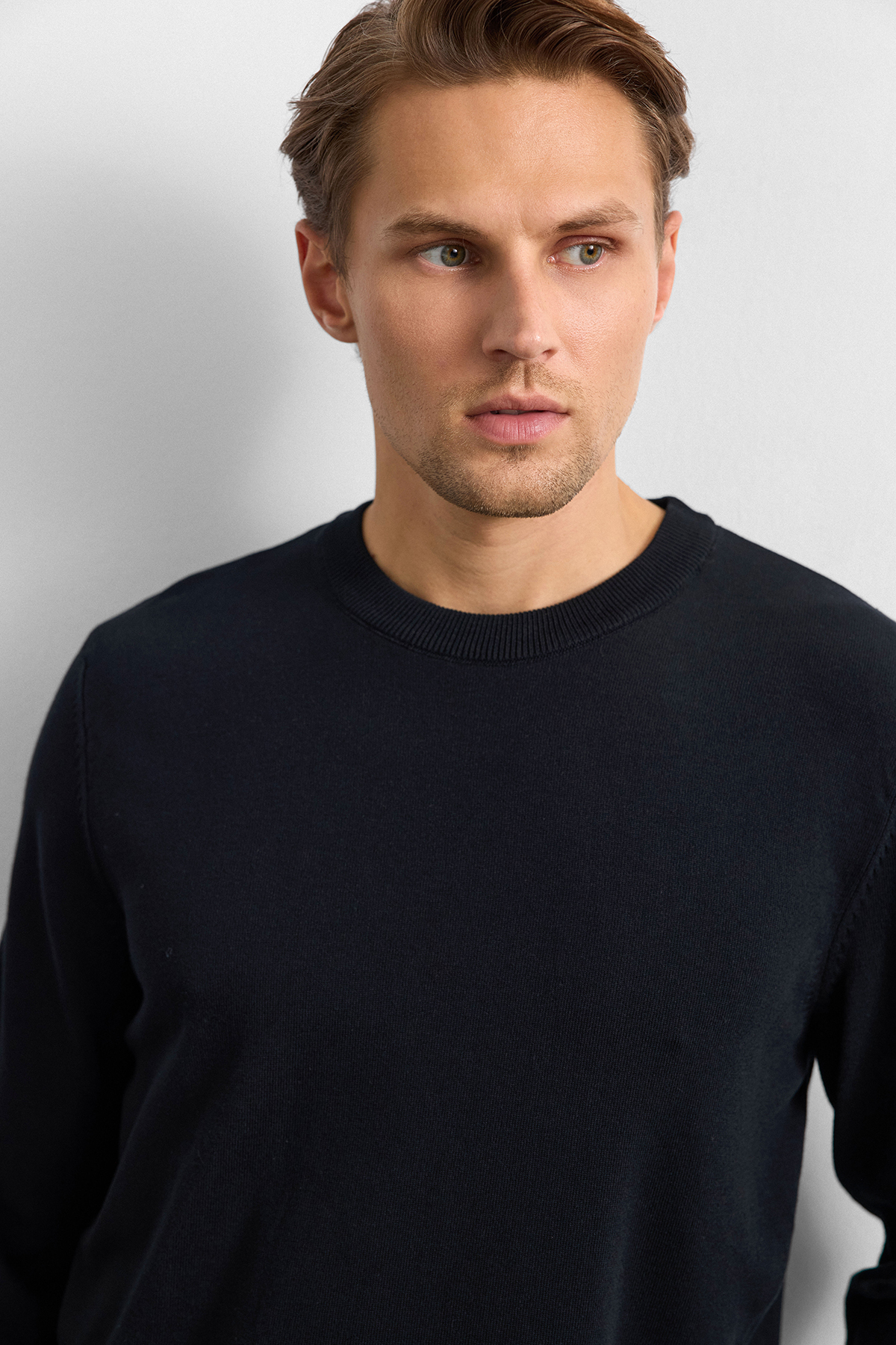 Siyah Regular Fit Triko Kazak