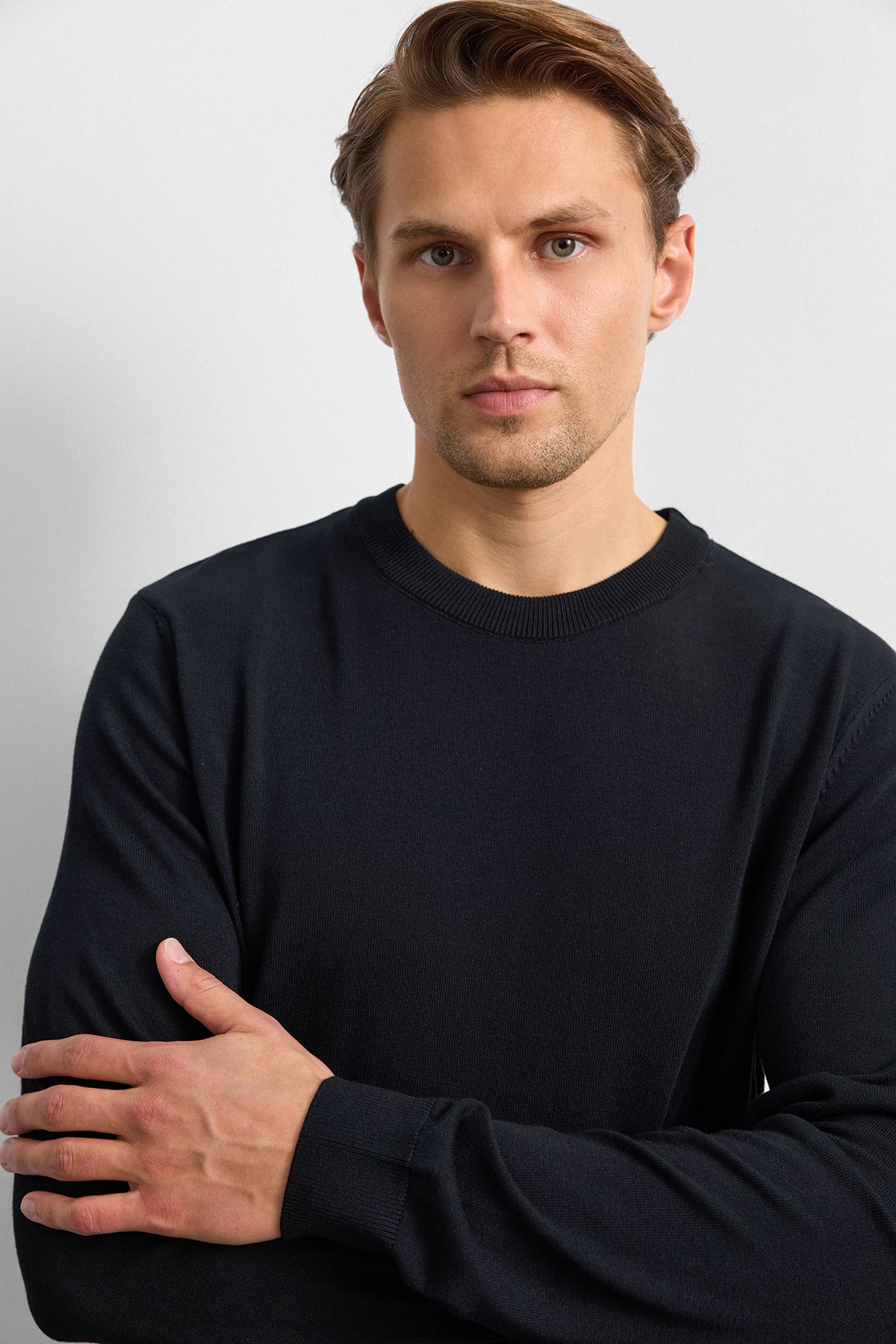Siyah Regular Fit Triko Kazak