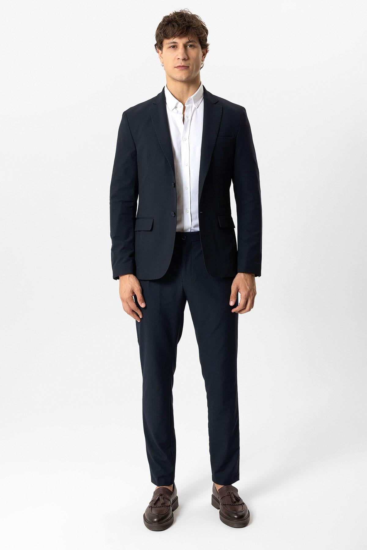 Koyu Lacivert Slim Fit Mono Yaka Dokuma Ceket 