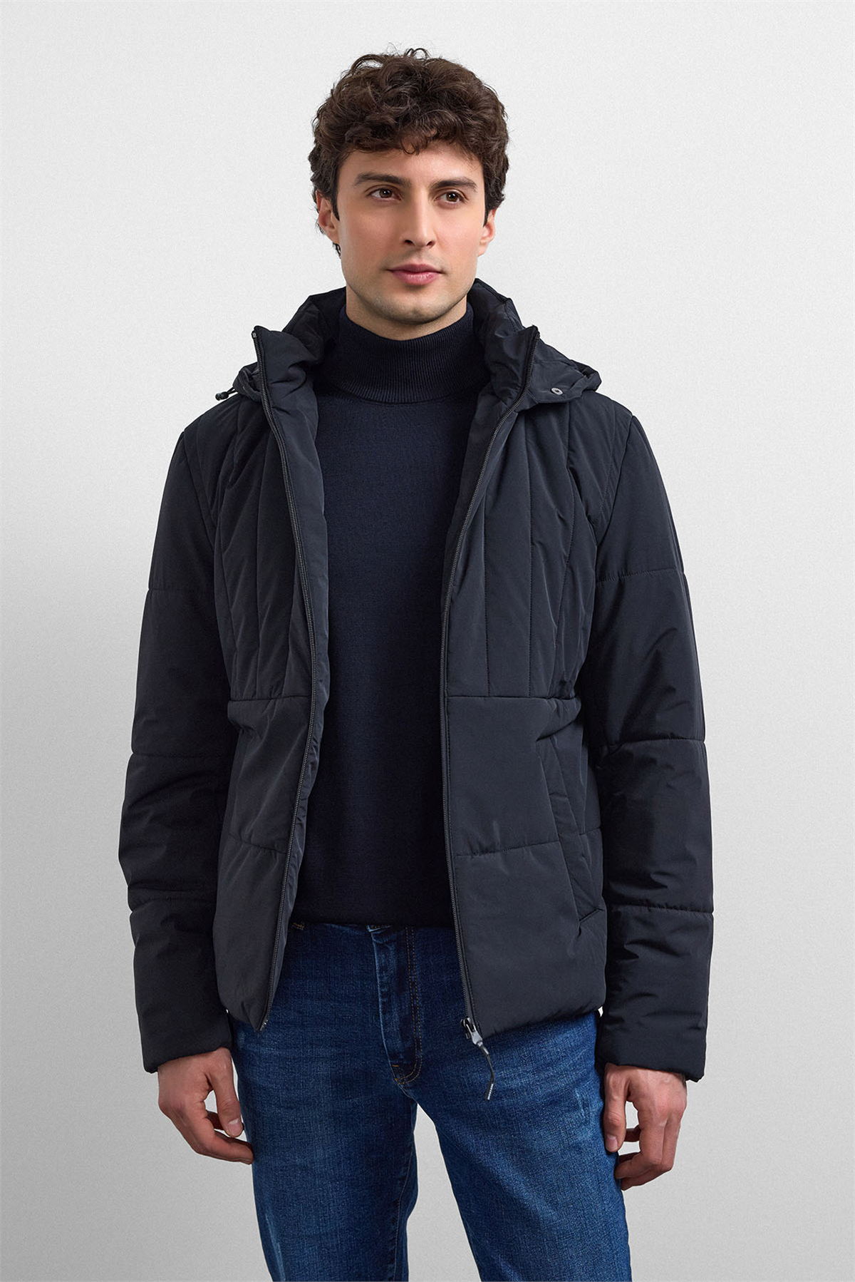 Siyah Smart Fit Puffer Ceket