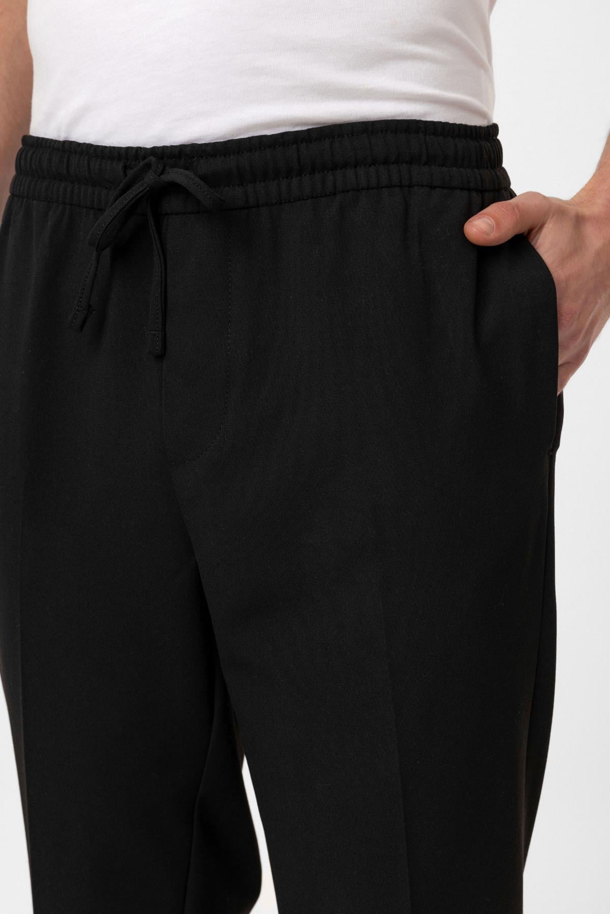 Siyah Smart Fit Yan Cep Beli Bağcıklı Casual Pantolon