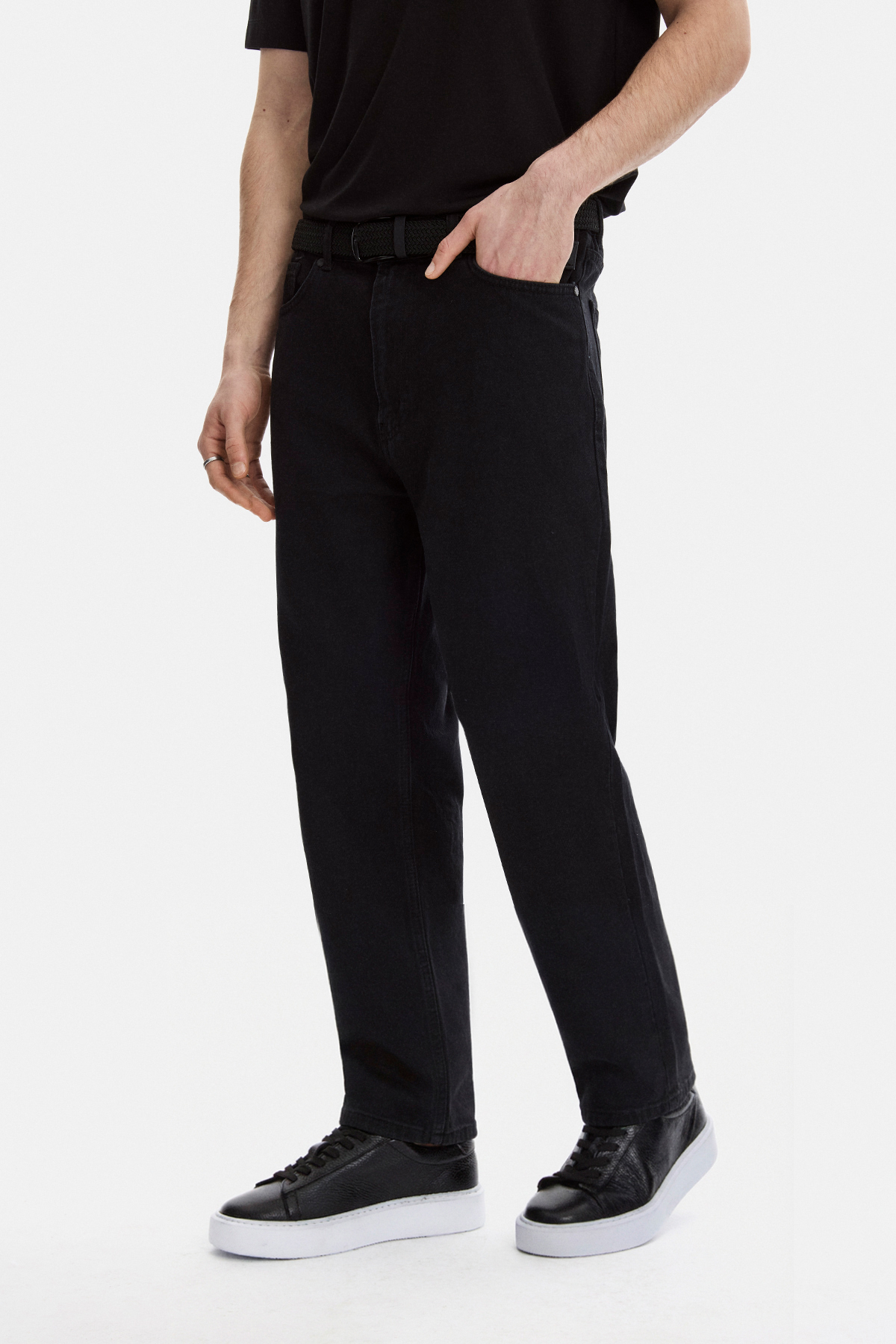 Siyah Tapered Fit Denim Pantolon
