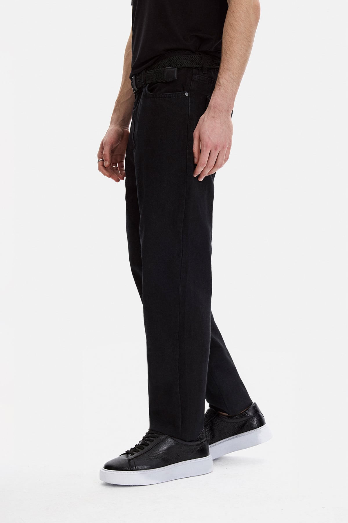 Siyah Tapered Fit Denim Pantolon