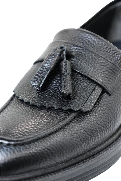 %100 Deri Termo Tabanlı Bağcıksız Siyah Püsküllü Loafer Ayakkabı