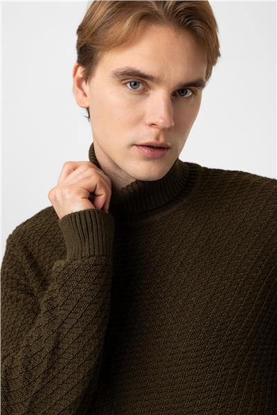 Haki Regular Fit Balıkçı Yaka Yünlü Triko Kazak