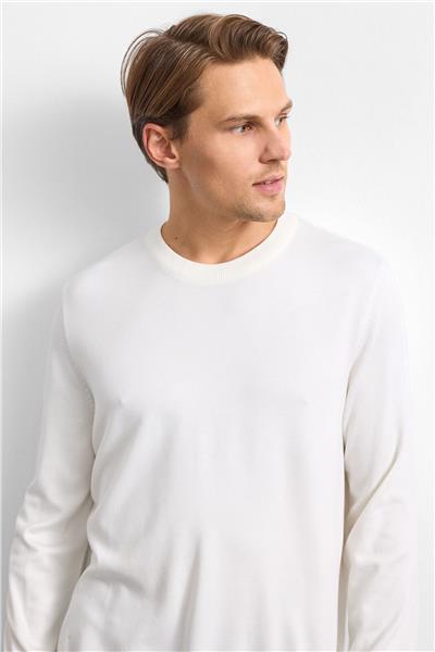 Beyaz Regular Fit Triko Kazak