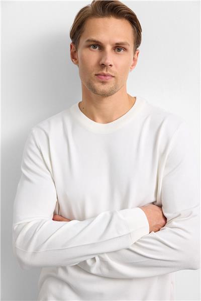 Beyaz Regular Fit Triko Kazak