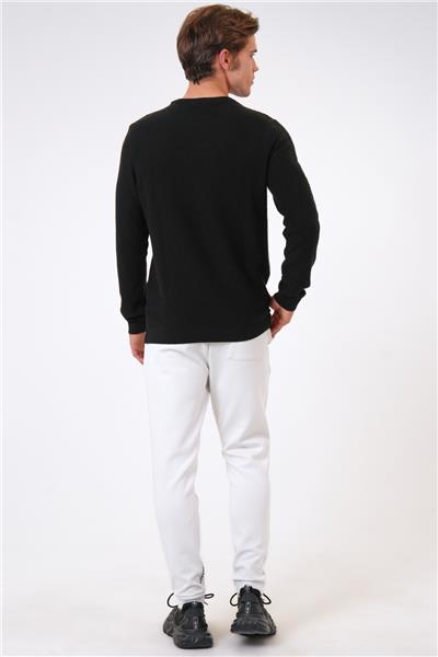 Siyah Regular Fit Pamuklu Jakarlı Bisiklet Yaka Triko Kazak