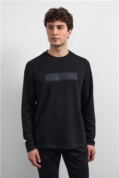 Siyah Bisiklet Yaka Regular Fit Sweatshirt