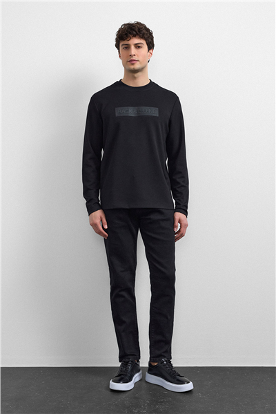 Siyah Bisiklet Yaka Regular Fit Sweatshirt