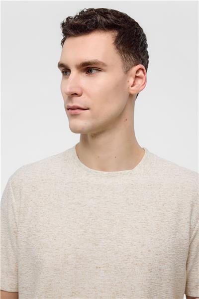 Ekru Regular Fit Bisiklet Yaka Tişört