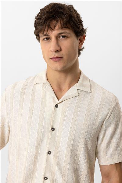 Bej Regular Fit Küba Yaka Örme Kısa Kollu Gömlek
