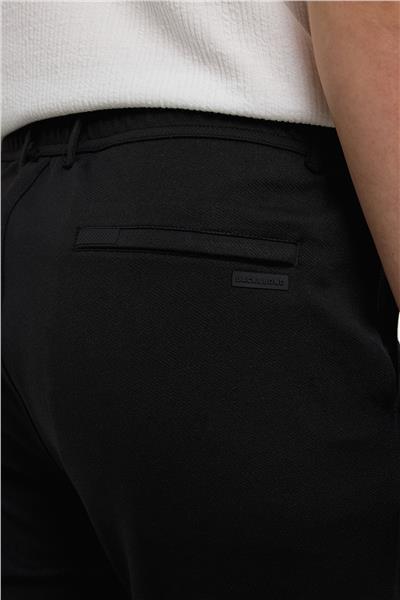 Siyah Regular Fit Beli Bağlamalı Örme Jogger Pantolon