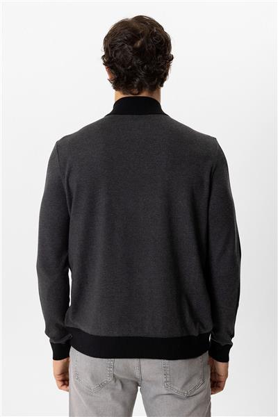 Siyah Regular Fit Dik Yaka Yarım Fermuarlı Triko Kazak
