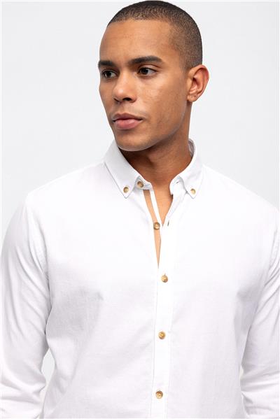 Beyaz Slim Fit %100 Pamuk  Kolay Ütülenebilir Gömlek