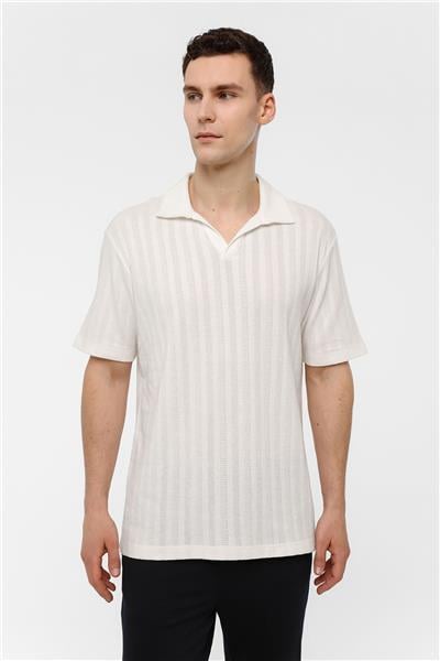 Beyaz Regular Fit %100 Pamuk Düğmesiz Polo Yaka Tişört