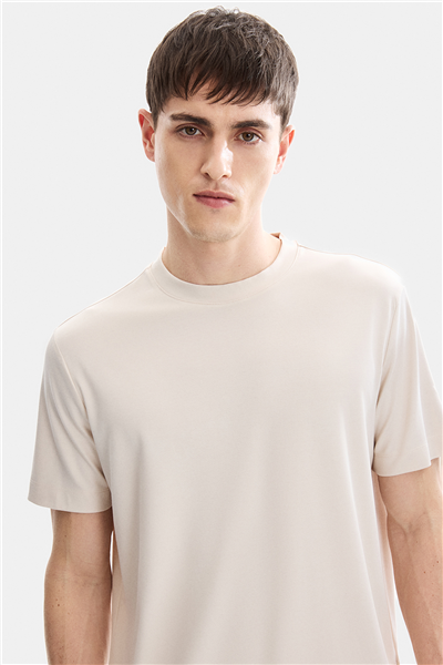 Ekru Regular Fit Örme Bisiklet Yaka Tişört