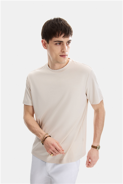 Ekru Regular Fit Örme Bisiklet Yaka Tişört