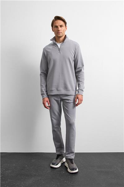 Gri Regular Fit Yarım Fermuarlı Sweatshirt