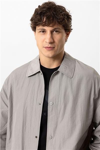 Taş Regular Fit Gömlek Yaka Mont