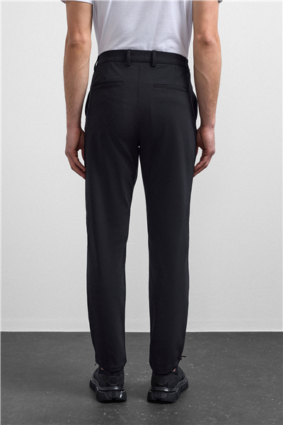 Siyah Jogger Pantolon
