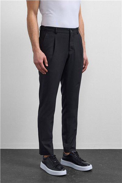 Siyah Slim Fit Jogger Pantolon