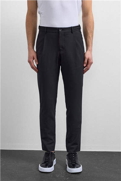 Siyah Slim Fit Jogger Pantolon