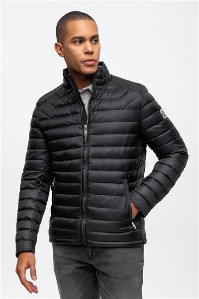 Siyah Regular Fit Su Geçirmez Kapitone Dik Yaka Şişme Mont