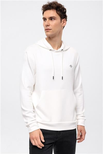 Beyaz Regular Fit Kapüşonlu Kanguru Cepli Sweatshirt
