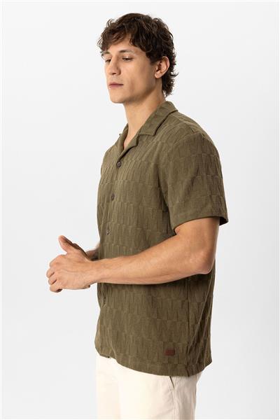 Haki Regular Fit Küba Yaka Örme Kısa Kollu Gömlek