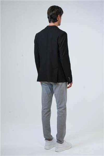 Siyah Slim Fit Mono Yaka Armürlü Ceket
