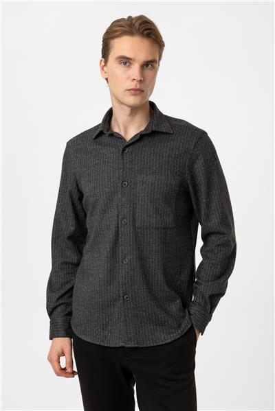 Siyah Regular Fit Cepli Desenli Örme Gömlek