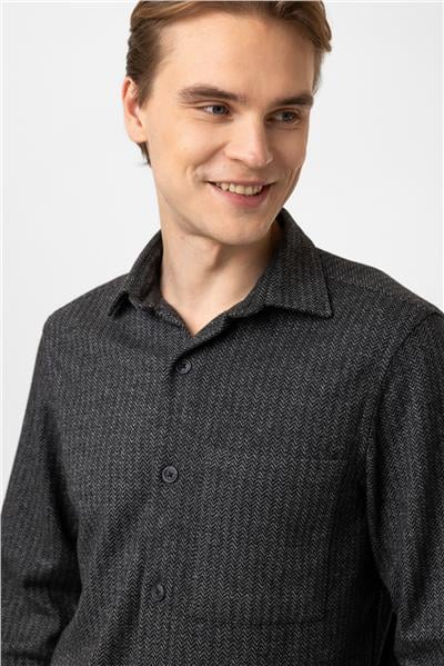 Siyah Regular Fit Cepli Desenli Örme Gömlek