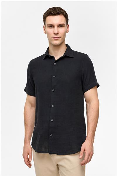 Siyah Regular Fit Kısa Kollu Düz Gömlek
