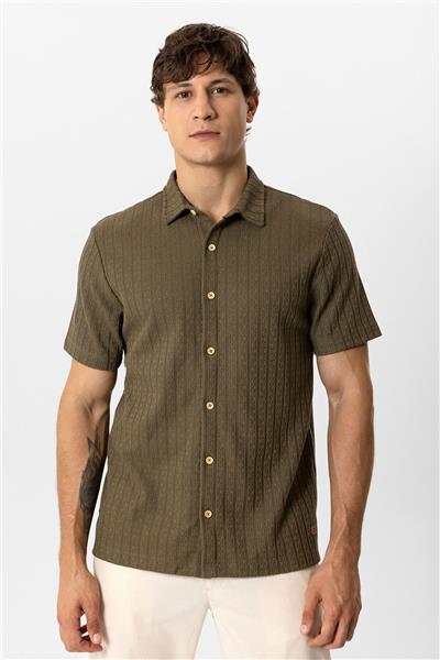 Haki Regular Fit Kısa Kollu Desenli Örme Gömlek