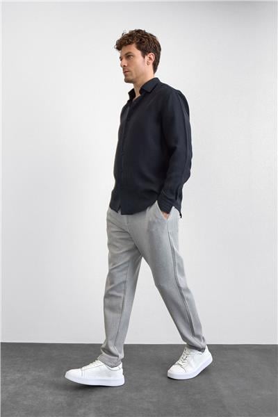 Siyah Normal Yaka  Gömlek