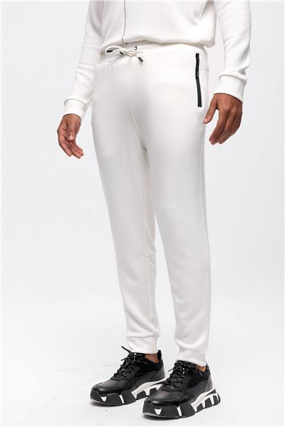Beyaz Regular Fit Beli Bağcıklı Jogger Pantolon
