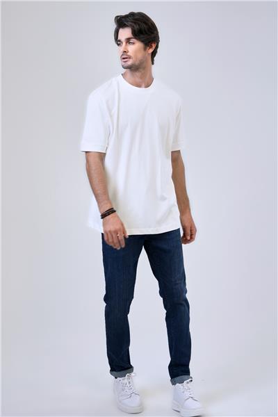 Beyaz Relaxed Fit %100 Pamuk Kısa Kollu Bisiklet Yaka Sweatshirt