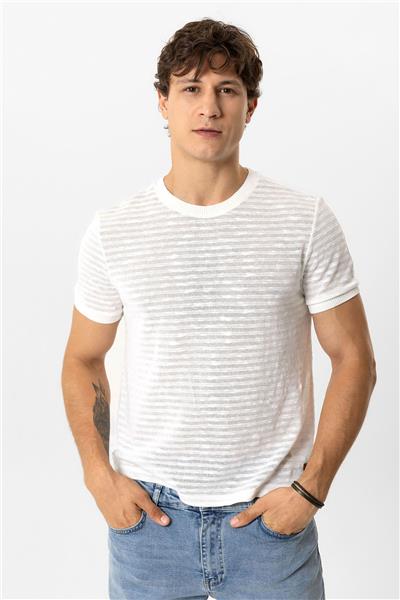 Beyaz Regular Fit Bisiklet Yaka Çizgili Tişört