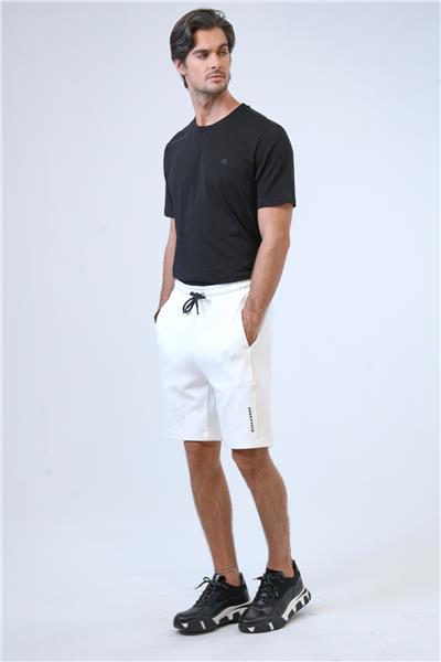 Beyaz Regular Fit Pamuklu Şort