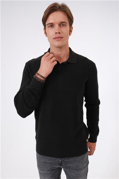 Siyah Regular Fit Jakarlı Pamuklu Polo Yaka Triko