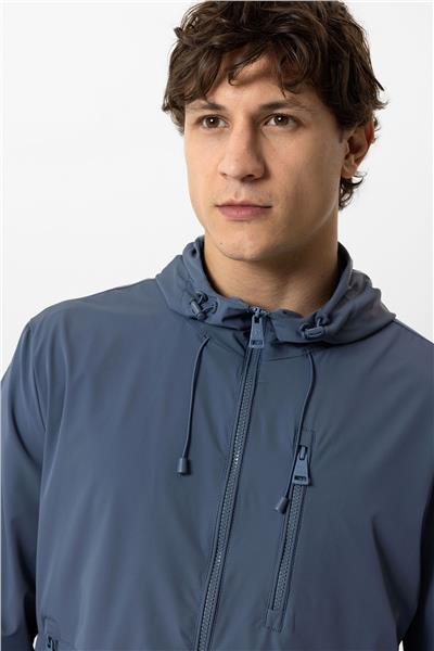 İndigo Regular Fit Kapüşonlu Rüzgar Geçirmez Yağmurluk