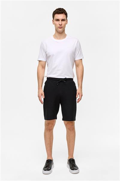 Siyah Regular Fit Şort