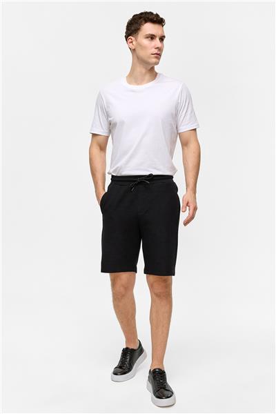 Siyah Regular Fit Şort