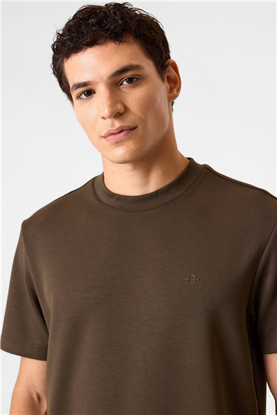 REGULAR FIT BASIC TSHIRT